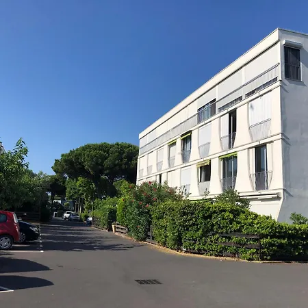 Chez Vanessa - Superbe T2 Proche De La Mer Avec Parking Prive La Grande Motte Extérieur photo