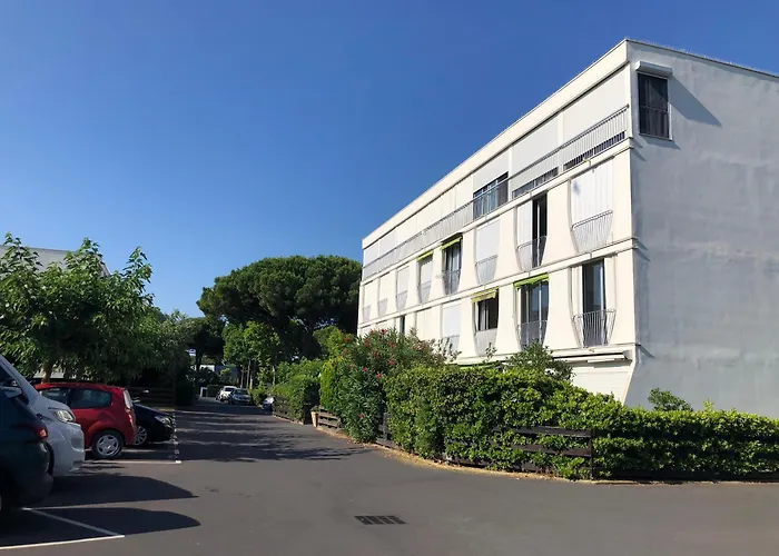 Chez Vanessa - Superbe T2 Proche De La Mer Avec Parking Prive